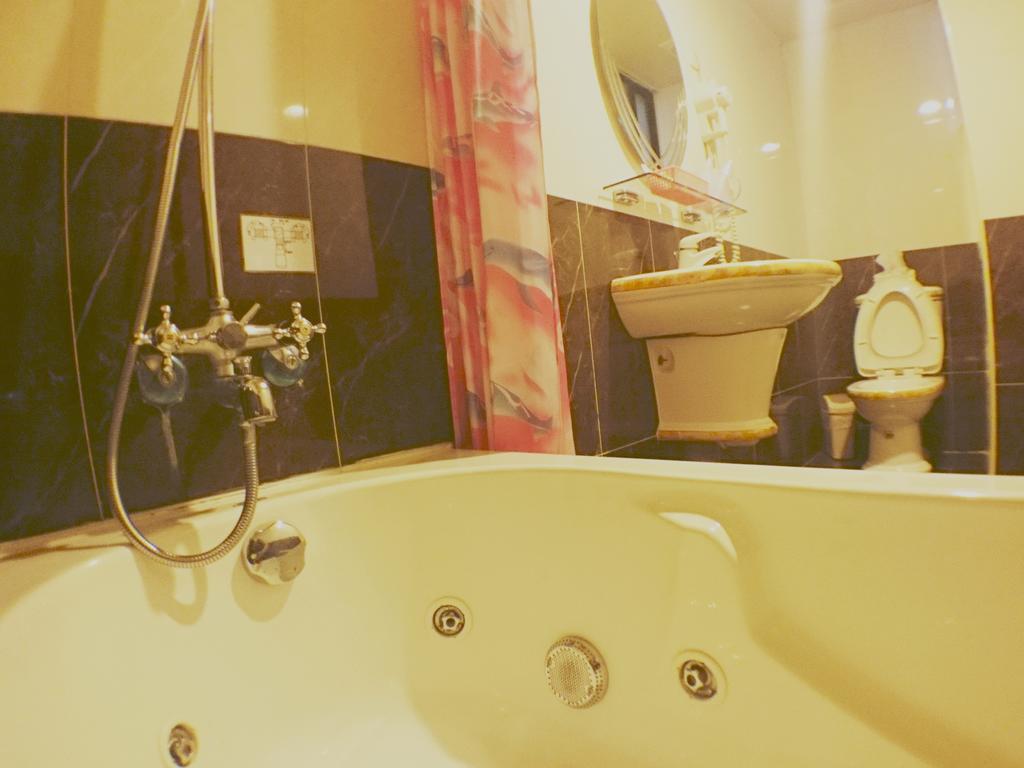Fu Chia Hotel Keelung Ruang foto